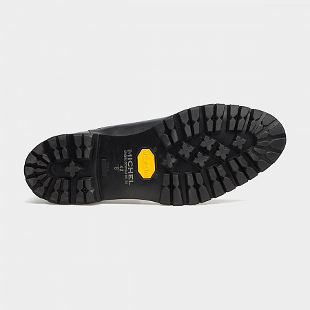 картинка Чёрные ботинки Michel 31302 Black Vibram от магазина  Michelshoes